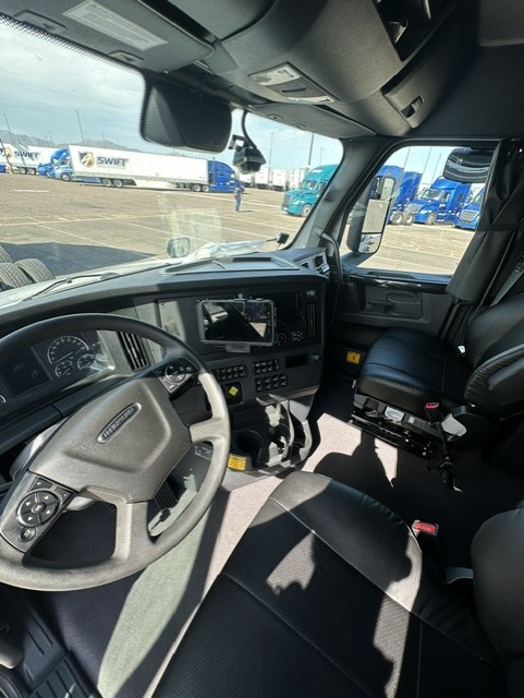 7950f931-9940-405a-b5c4-bcae6d543590